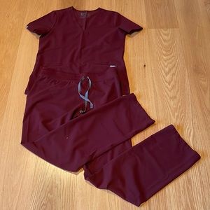 Figs set medium casma top with medium tall Livingston burgundy pants nearly new